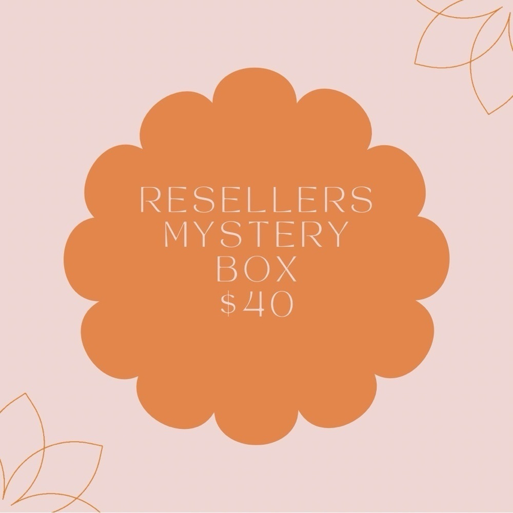RESELLER MYSTER BOX | 5 LBS | Women’s apparel